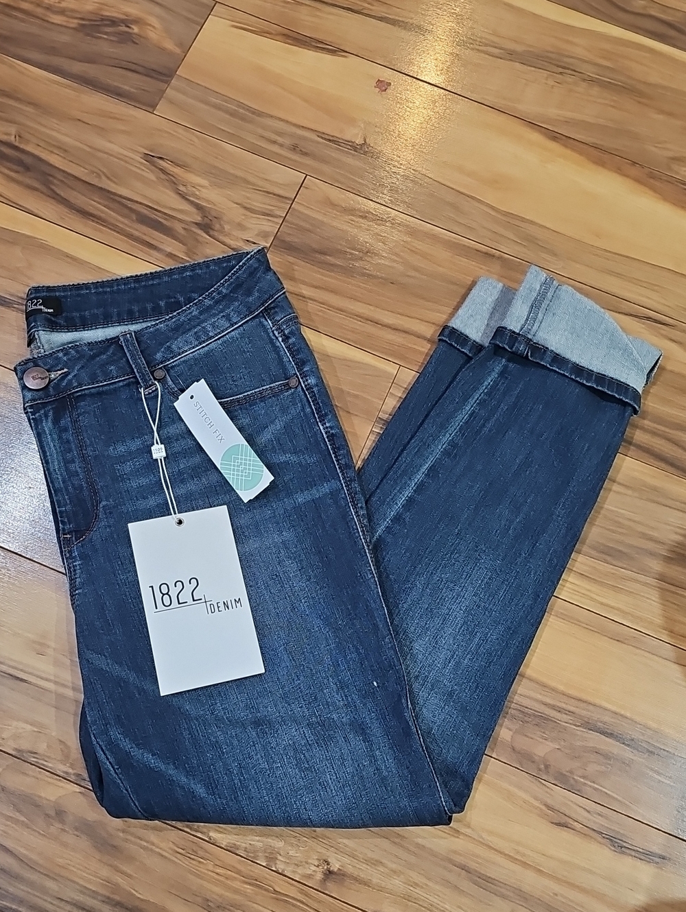 1822 Denim Women's 31 Berlin Girlfriend Dark Indigo Skinny Jeans New With Tags